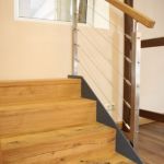 Metallgeländer mit Holz Handlauf